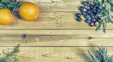 Immagine decorativa: Dieta mediterranea, cos'è importante oltre a qualità e quantità degli alimenti? La "nuova" piramide alimentare